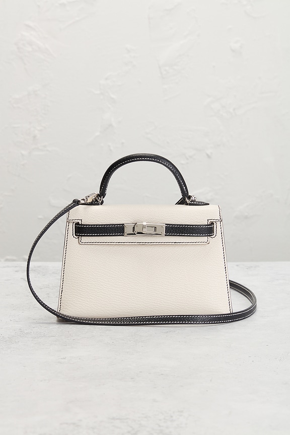 view 2 of 8 Hermes Chevre Kelly 20 Handbag in Black & Craie