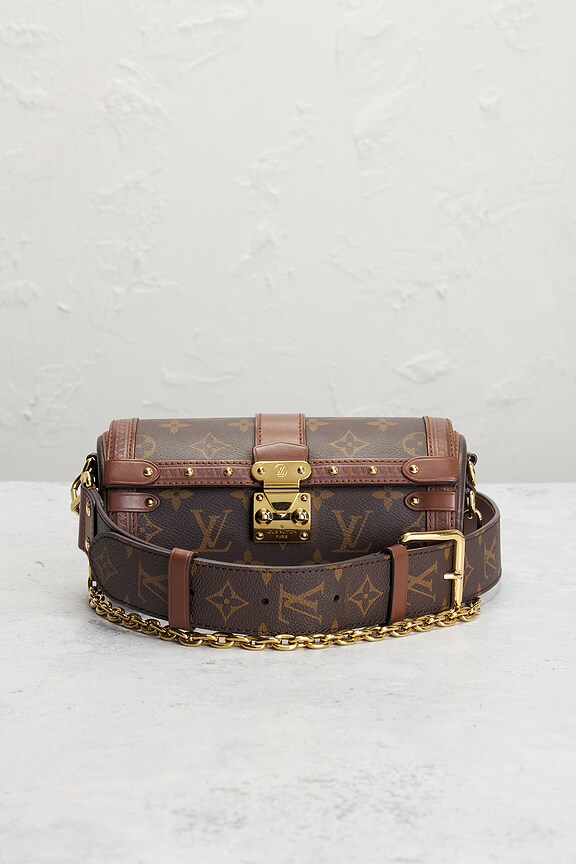 view 2 of 10 SAC PORTÉ ÉPAULE LOUIS VUITTON in Brown