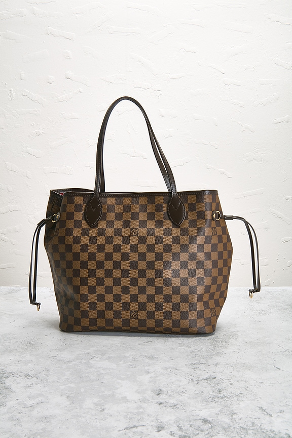 view 2 of 9 BOLSO TOTE LOUIS VUITTON in Brown