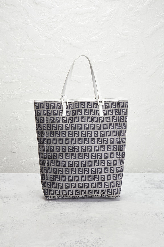 view 2 of 8 Fendi Tote Bag in Blue