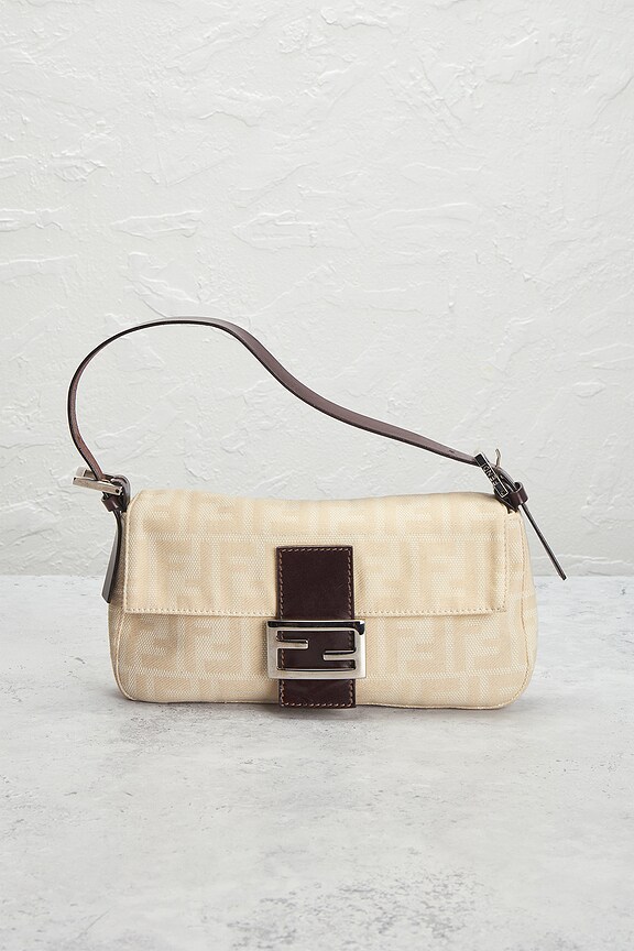 view 2 of 10 BOLSO FENDI in Ivory