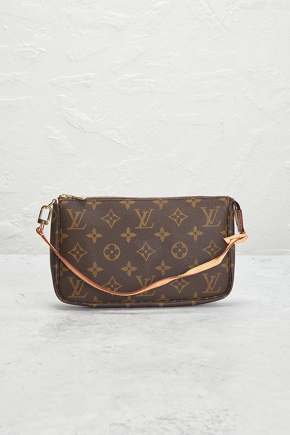 view 2 of 8 BOLSO LOUIS VUITTON in Brown