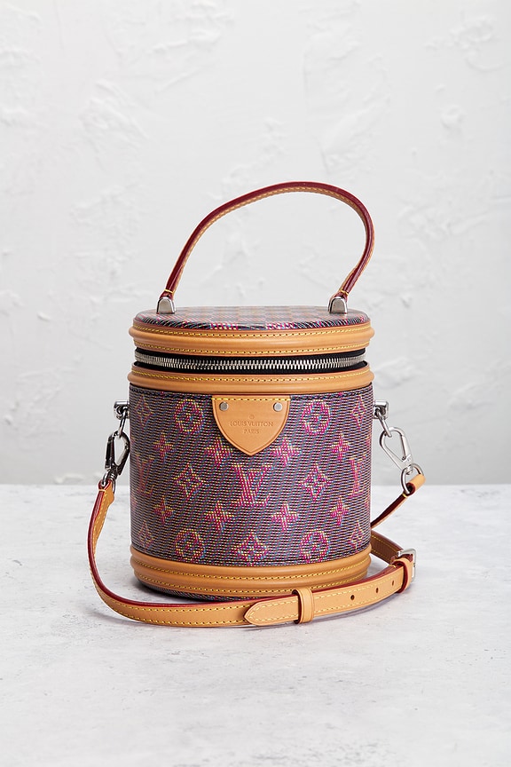 view 2 of 9 BOLSO LOUIS VUITTON in Brown