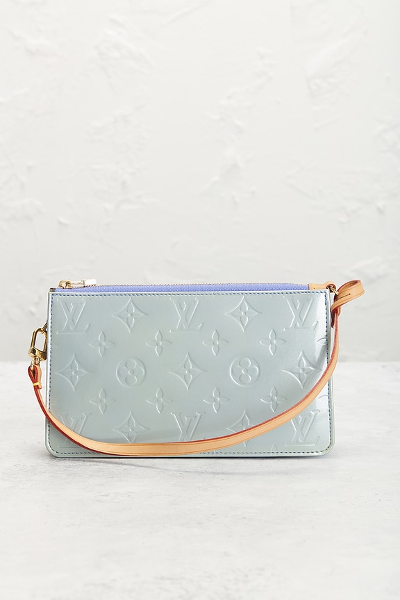 view 2 of 8 SAC PORTÉ ÉPAULE LOUIS VUITTON in Light Blue