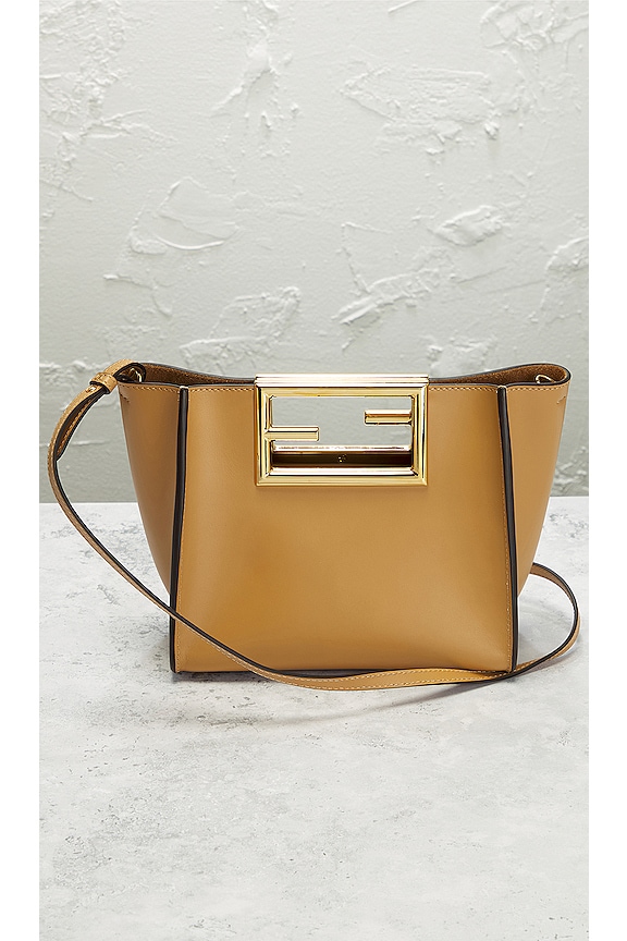 view 2 of 9 FENDI バッグ in Brown