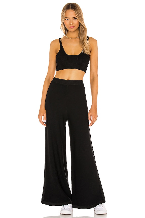 view 1 of 4 Show Off Set in Black