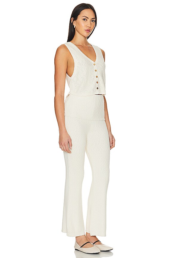 view 2 of 3 CONJUNTO DE PANTALÓN Y SUÉTER FREE-EST RUBY in White