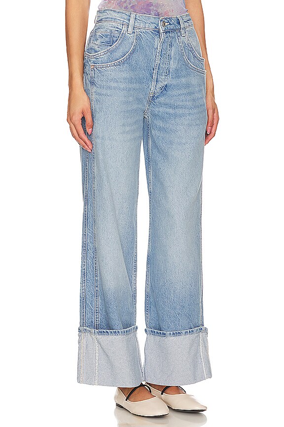 view 2 of 4 Final Countdown Mid Rise in To The Wire