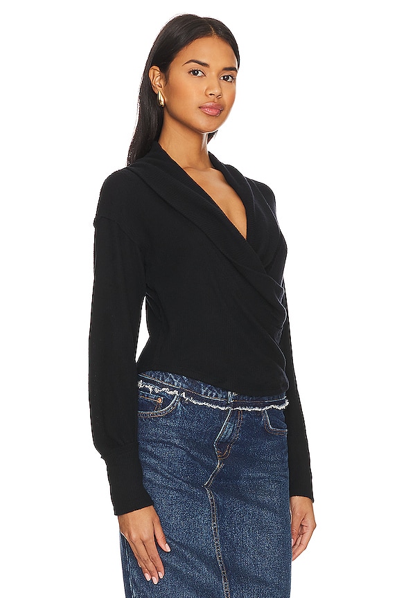 view 2 of 4 FREE PEOPLE HOLD ME CLOSE ブラウス in Black