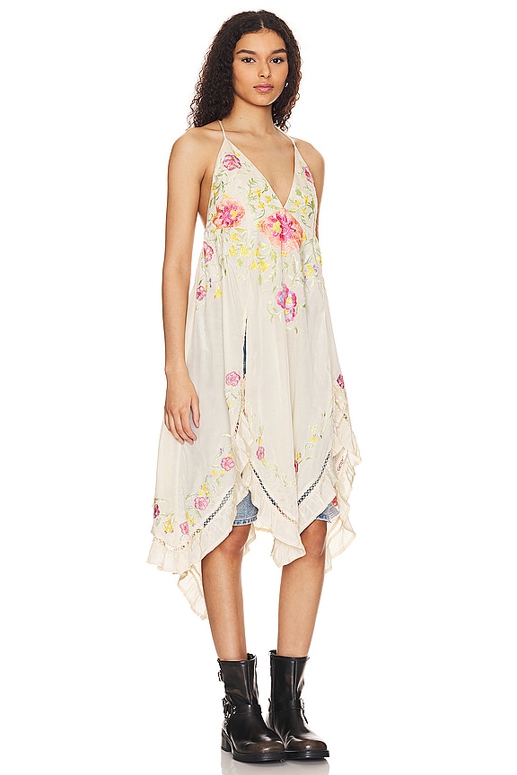 view 2 of 3 Full Bloom Top in Seedpearl