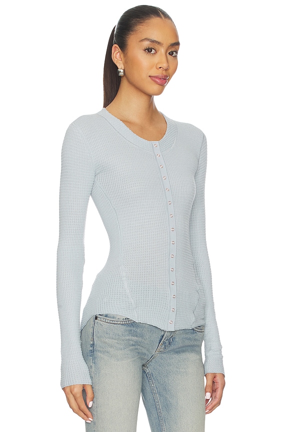 view 2 of 4 GOING PLACES 가디건 in Pearl Blue