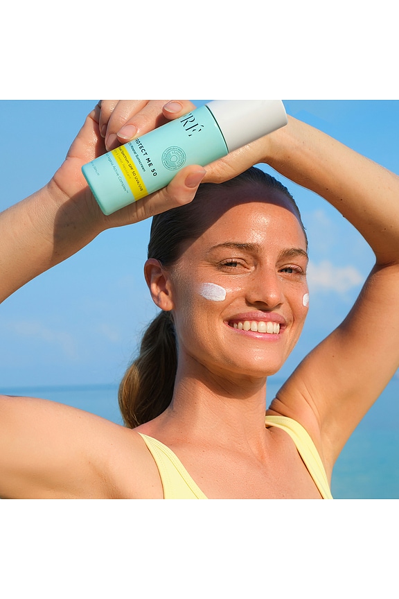 view 2 of 5 SPF CON MINERALES PROTECT ME in 