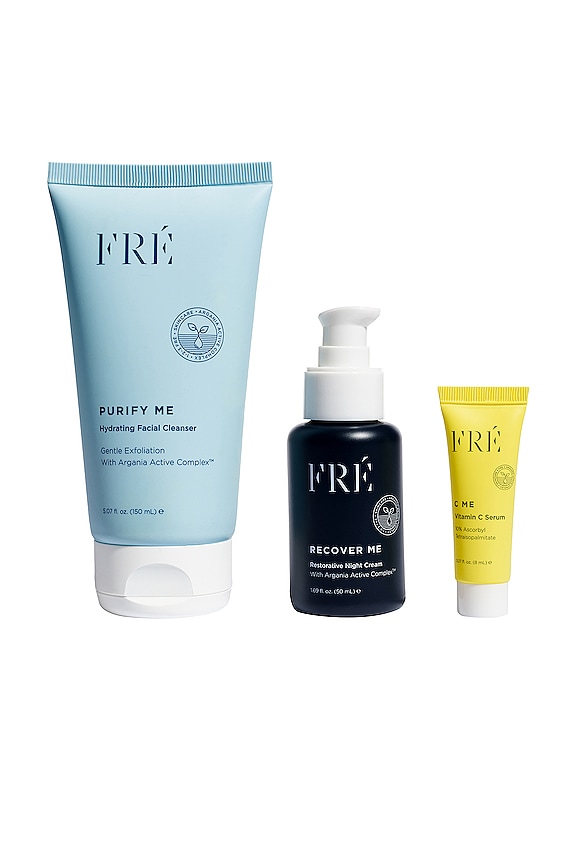 view 2 of 4 JUEGO PARA CUIDADO DE LA PIEL HOLIDAY HEROES in 