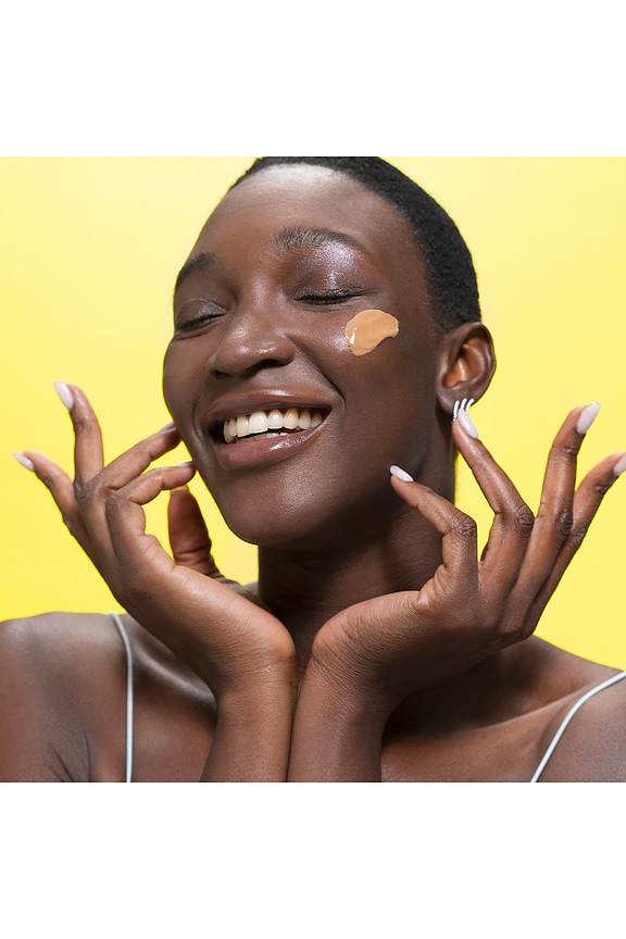 view 2 of 6 PROTECTOR SOLAR GLOW ME + TINTED MINERAL in Medium Deep