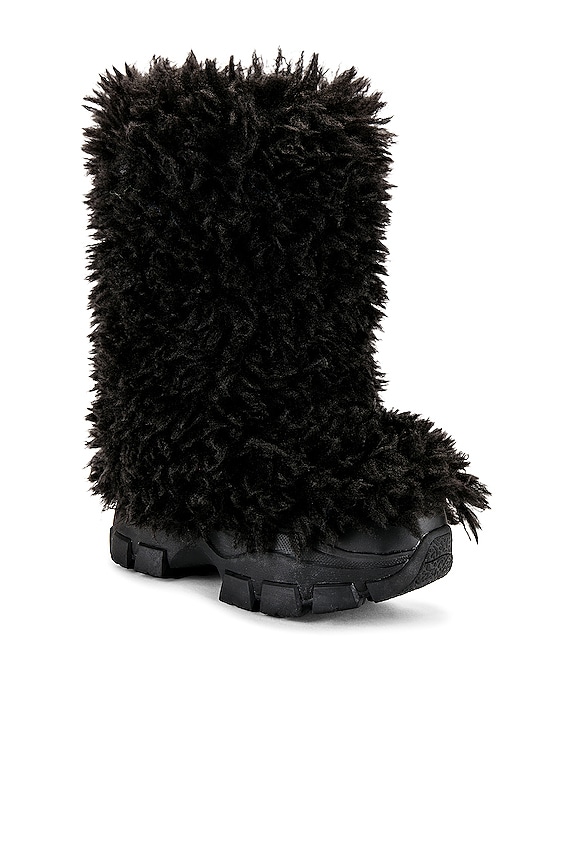 view 2 of 5 Bushy Snowboot in Black