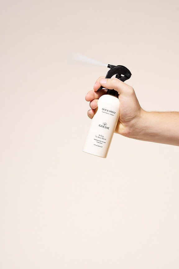 view 2 of 4 Quick Spritz Waterless Shampoo in 