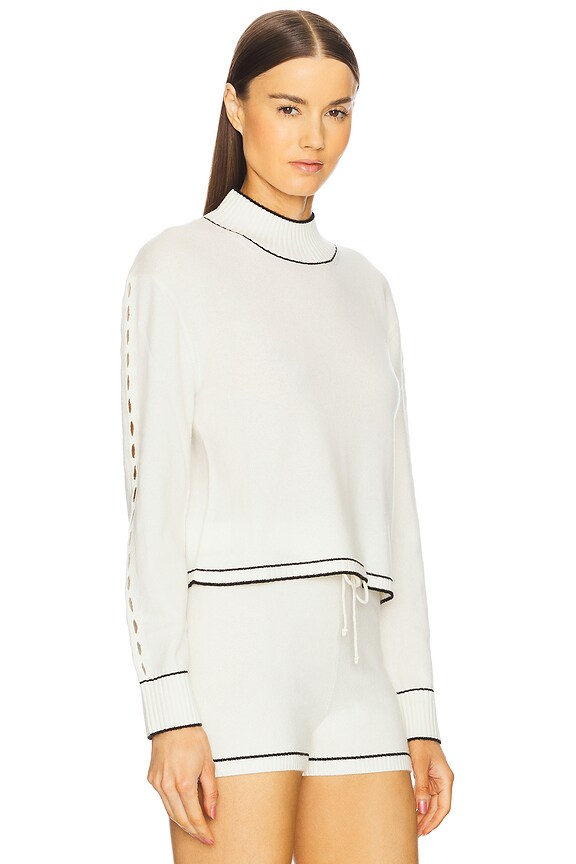 view 2 of 4 JACQUELINE プルオーバー in Ivory