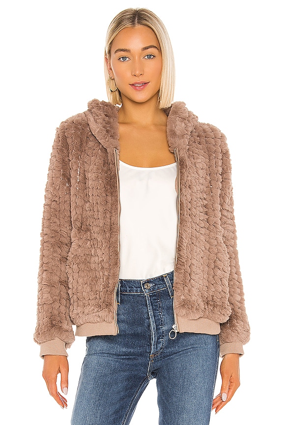 HEARTLOOM Peri Faux Fur Jacket in Fawn | REVOLVE