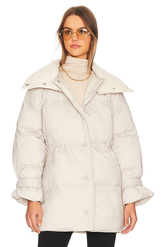 view 2 of 6 PLUMÍFERO CALEY in Putty