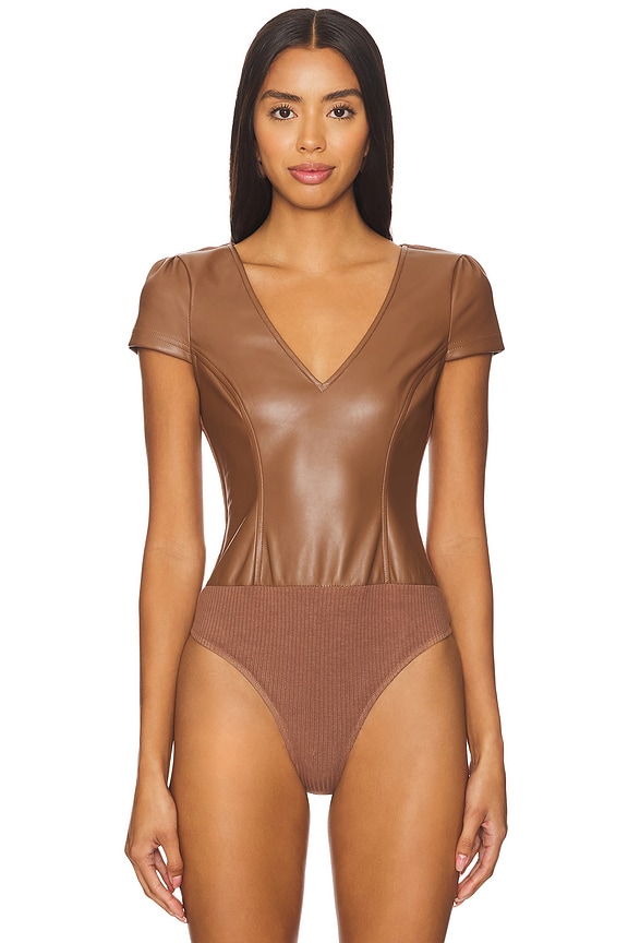 view 2 of 5 БОДИ KENNY in Oak