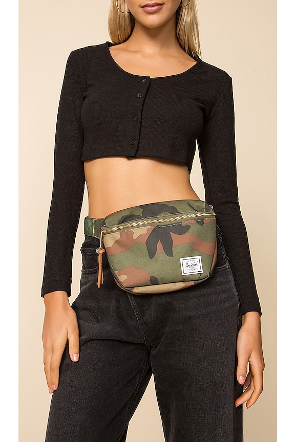 view 1 of 2 Fifteen 2L Beltbag in Woodland Camo