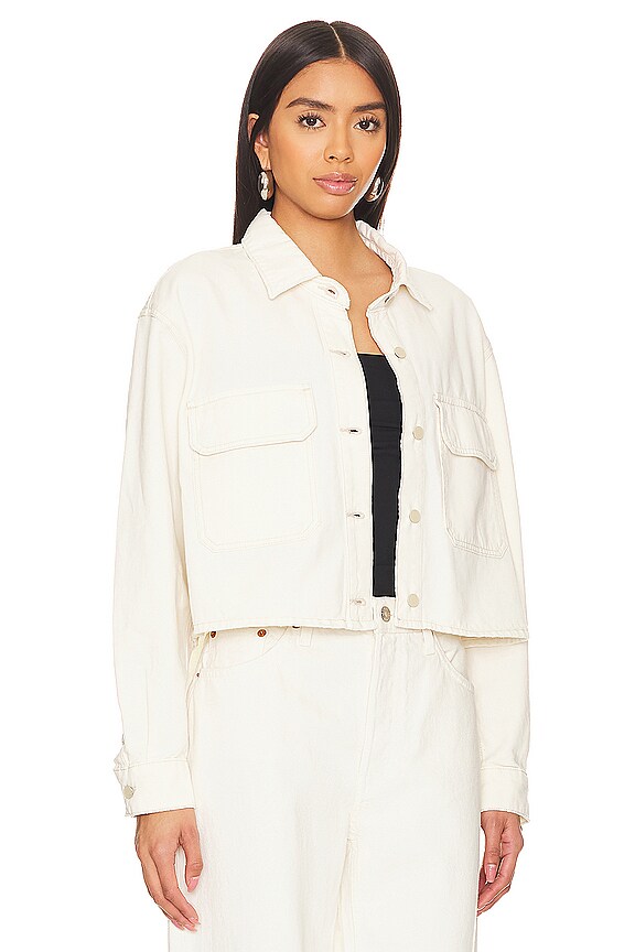 view 2 of 4 CAMISA CORTA OVERSIZE CON BOTONES in First Egret