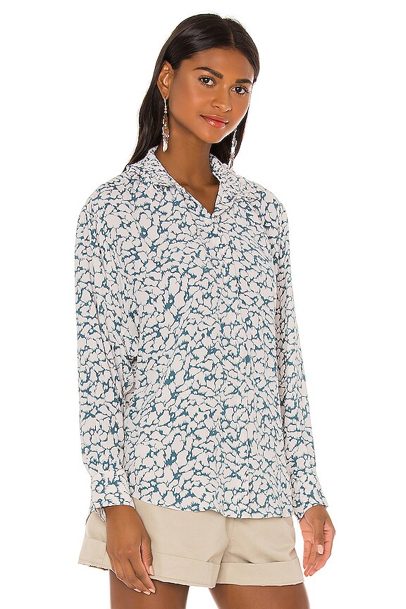 view 2 of 4 БЛУЗКА CATCHELAE in Greyish Blue