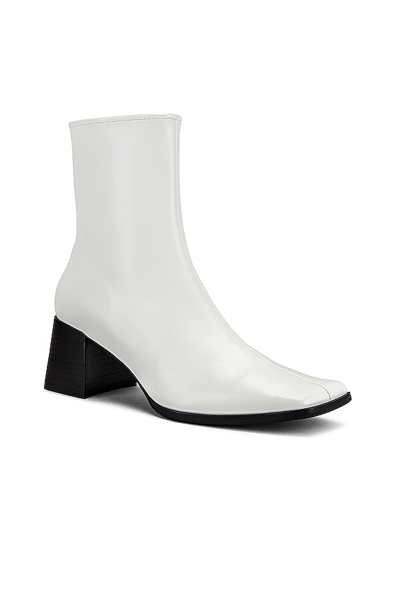 view 2 of 5 SLIQUE 부티 in White