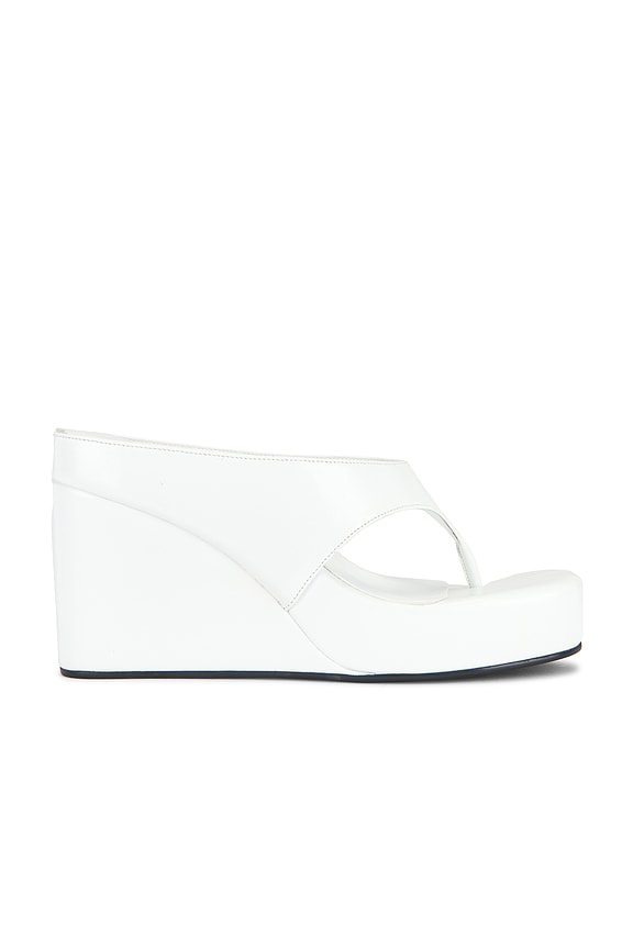 view 1 of 5 GO-OFF サンダル in White