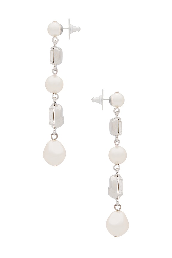 view 2 of 3 YARA イヤリング in Crystal Pearl