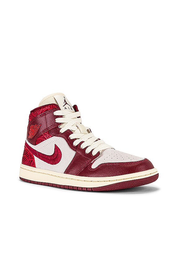 view 2 of 6 SNEAKERS in Team Red, University Red, Sail & Muslin