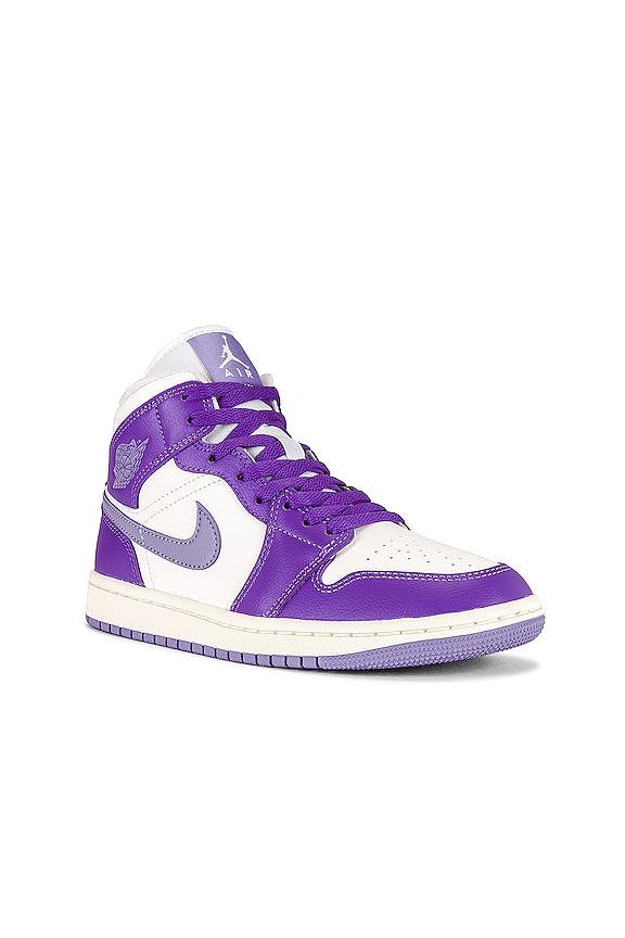 view 2 of 6 ZAPATILLA DEPORTIVA AIR JORDAN 1 MID in Action Grape & Sky J Purple