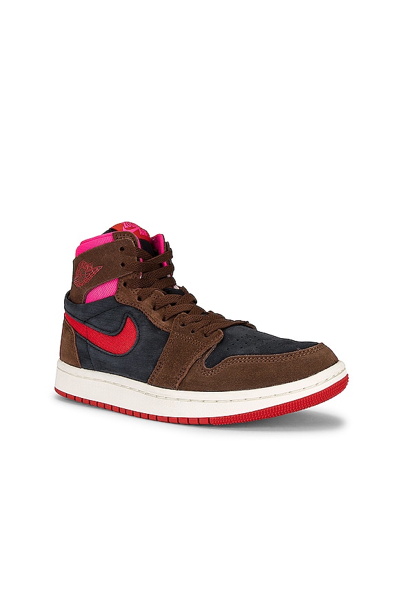 view 2 of 6 ZAPATILLA DEPORTIVA AIR JORDAN 1 ZOOM COMFORT 2 in Cacao Wow, Picante Red, Black, & Hyper Pink