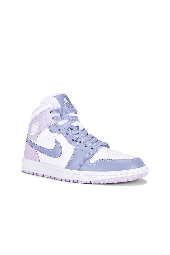 view 2 of 6 ZAPATILLA DEPORTIVA AIR JORDAN 1 MID in Indigo Haze, Doll & White