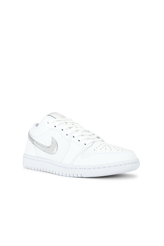 view 2 of 6 SNEAKERS AIR JORDAN 1 LOW SE in White & Metallic Silver