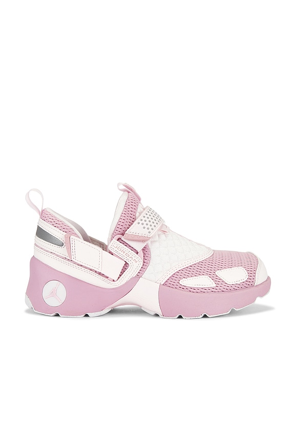 view 1 of 6 ZAPATILLA DEPORTIVA TRUNNER LX in Iced Carmine & Pearl Pink