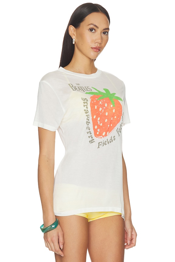 view 2 of 4 CAMISETA THE BEATLES STRAWBERRY FIELDS in Vintage White