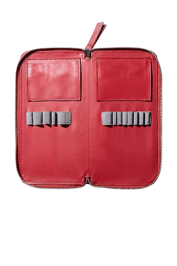 view 2 of 4 LOT DE PINCEAUX À MAQUILLAGE THE BEAUTY CLUTCH in 