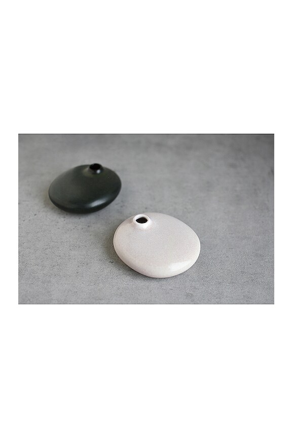 view 2 of 3 FLORERO SACCO VASE 01 in Pink