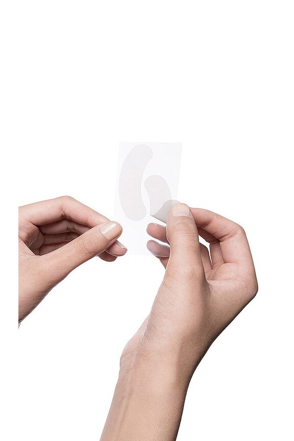 view 2 of 3 UNDER EYE 스팟 트리트먼트 마스크 in 