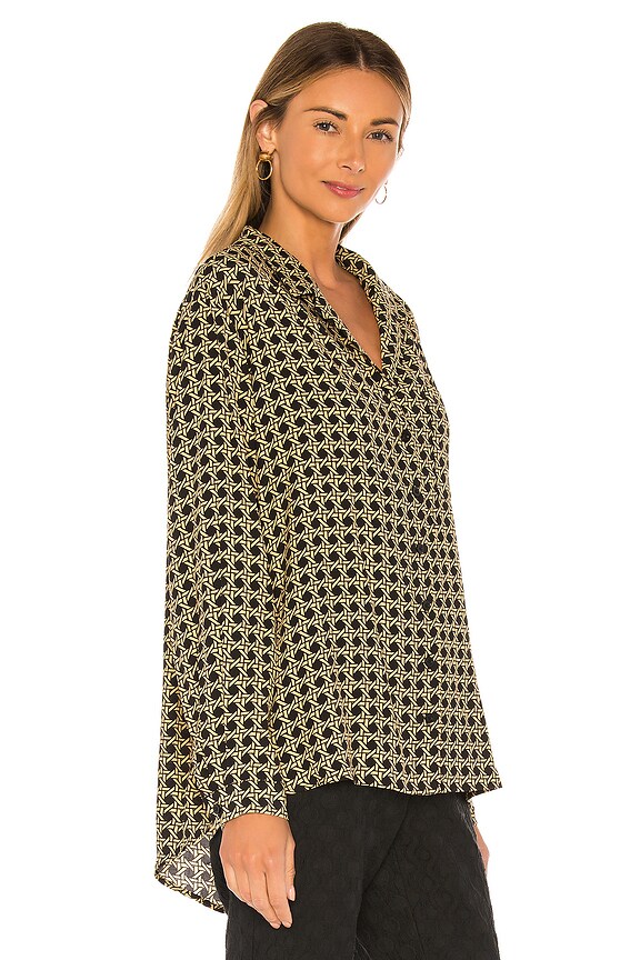 view 2 of 4 The Lilou Top in Black Basket Weave