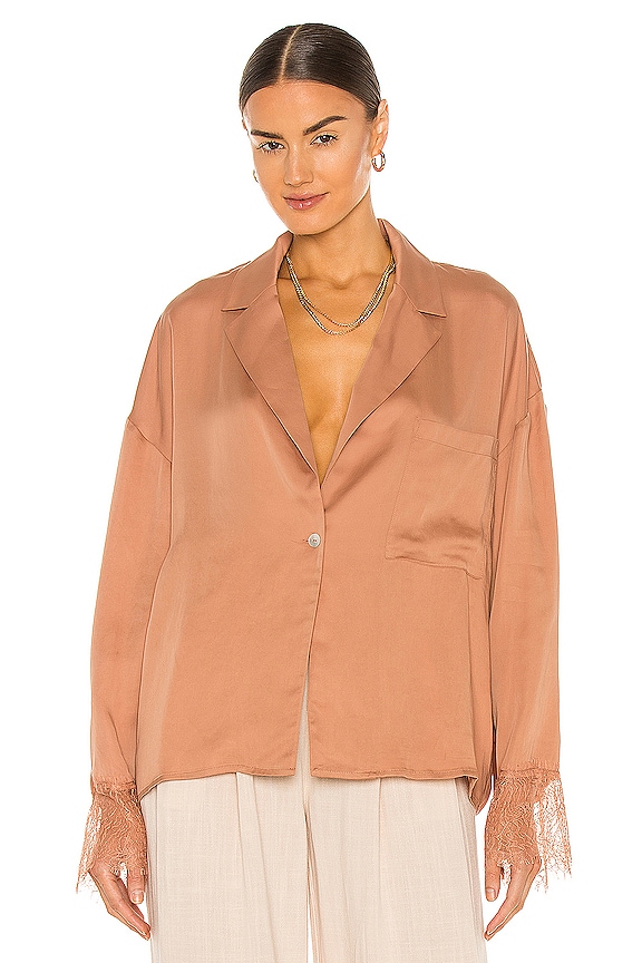 view 2 of 5 RICKY ブラウス in Mocha Beige