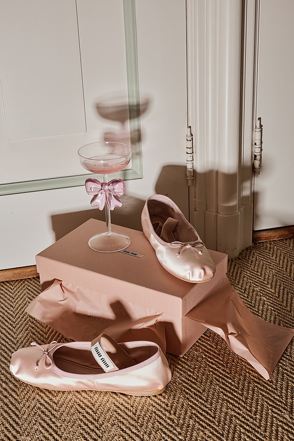 view 2 of 4 Pink Bow Glass in Pink