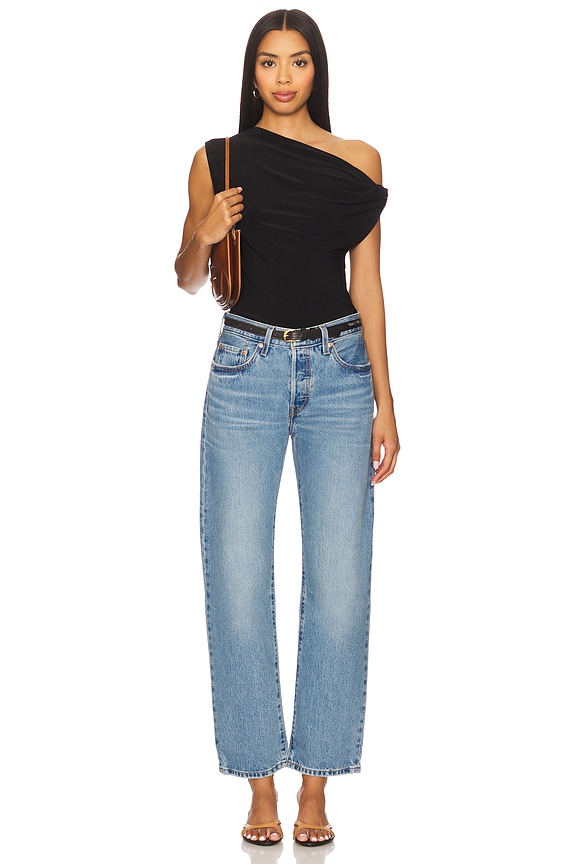 LEVI'S 501 '90s Jeans in In Love With You | REVOLVE