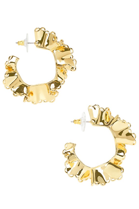 view 2 of 3 SCALLOP RUFFLE EDGED フープイヤリング in Gold