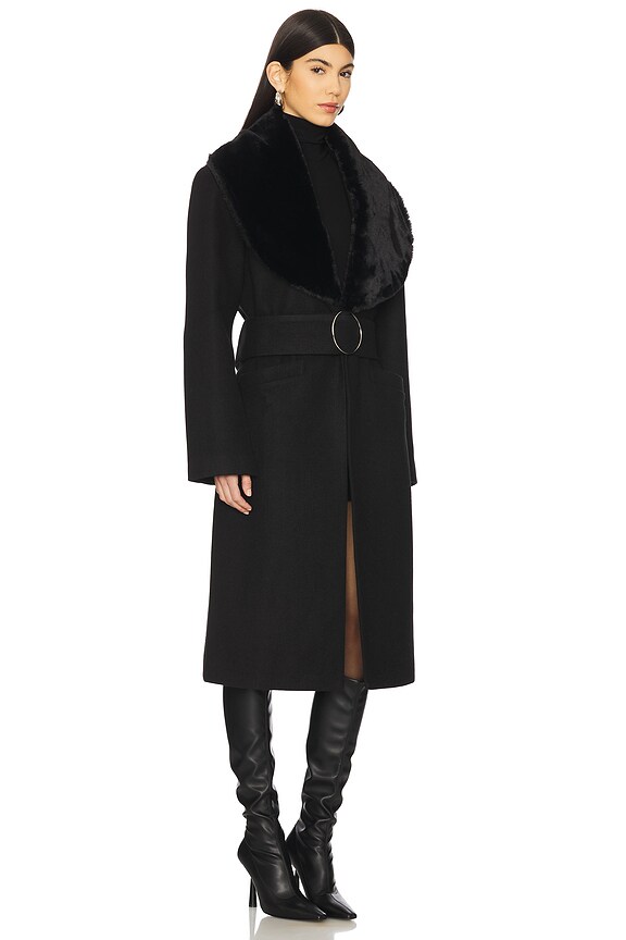 Endless Coat