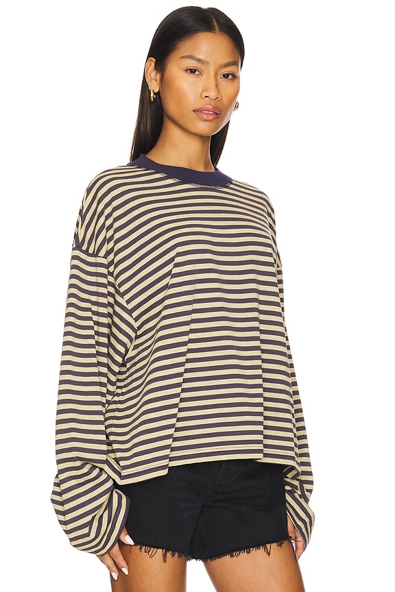 view 2 of 5 BLOOM トップ in Beige Stripe