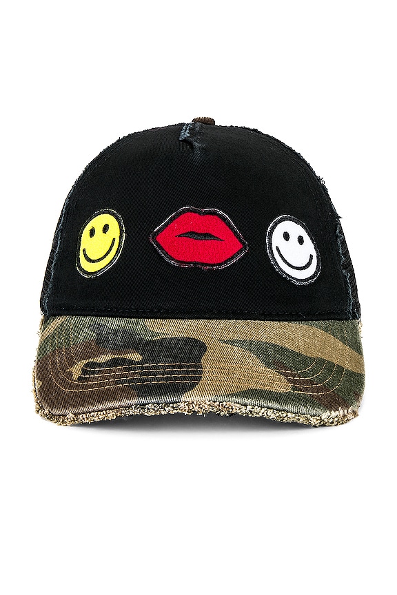 view 2 of 3 JILLY HELLO MOSHI ハット in Black Camo