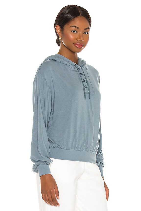 view 2 of 4 SUDADERA BEJA in Ocean Blue