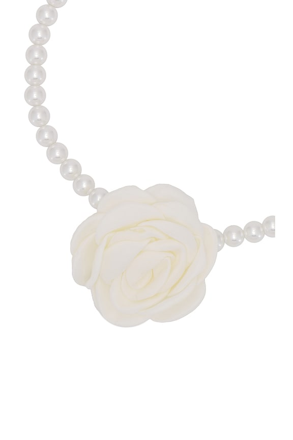 view 2 of 2 COLLAR ZOSIA in White